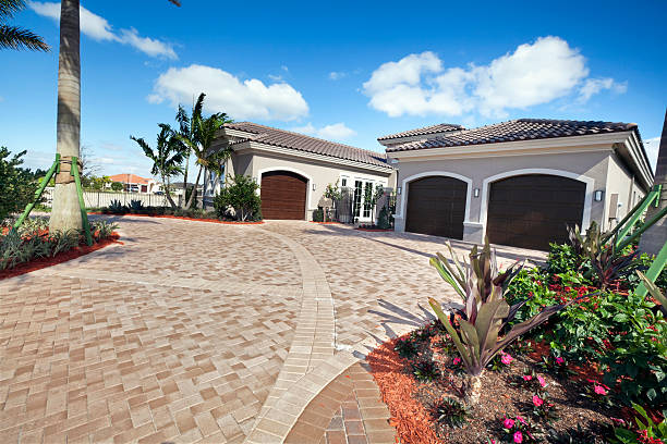  Buena Vista, MI Driveway Pavers Pros